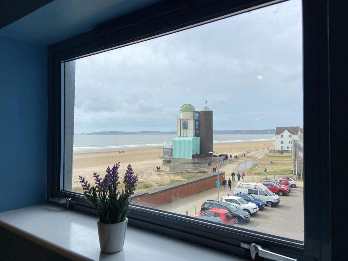 Lovely 2-Bedrooms Apartment Step To The Beach Swansea Esterno foto